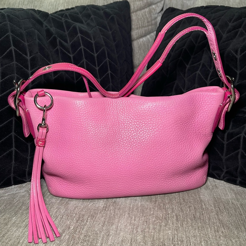 💕SOLD💕.  Coach east west Shoulder Bag